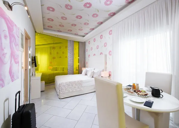 Afrodite Suites * Potos